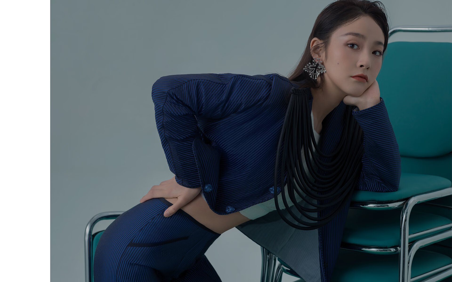 篮球运动员比赛数据智能采集及战术辅助决策系统设计，篮球运动员数据分析