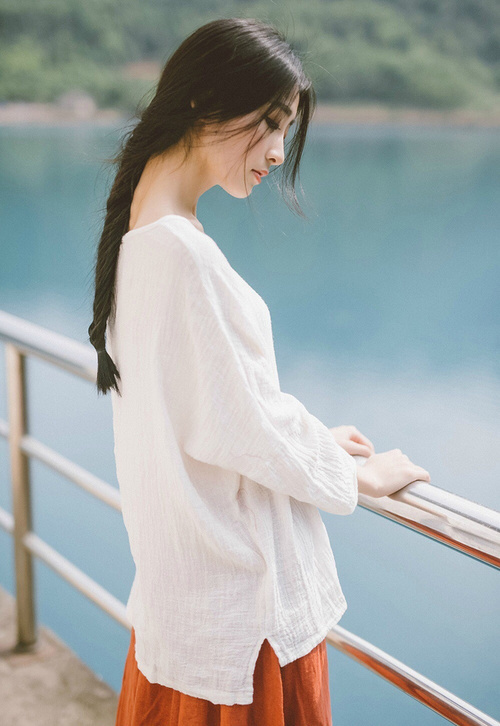 “马科斯·莫奇的高强度防守与全场覆盖，推动阿根廷美洲狮队迈向顶级行列”