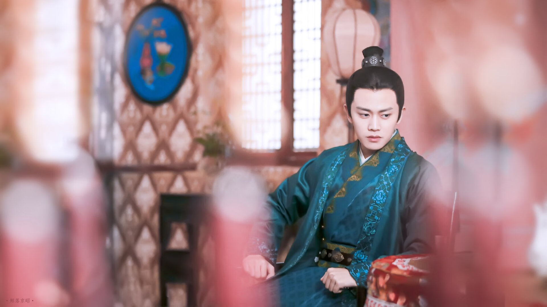 乔·莫伊：全黑队scrum中场的关键角色，推动比赛节奏，乔乔莫伊斯